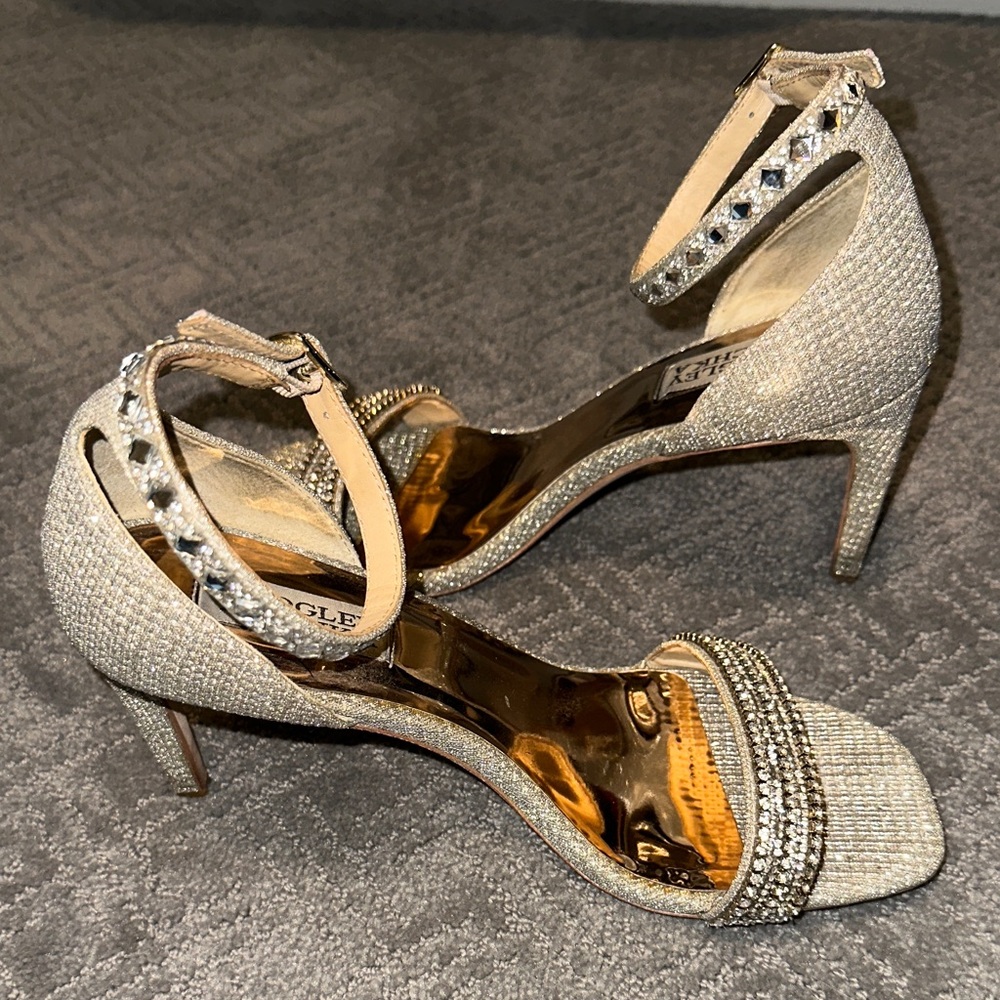 Badgley Mischka Glittering Gold Heels - Picture 4 of 6